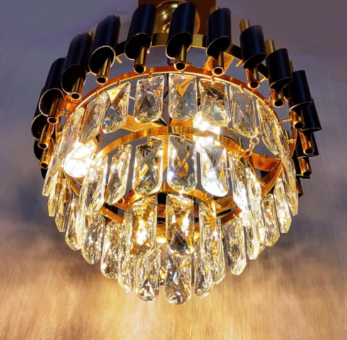 Modern Crystal Pendant Light Black and Gold Fixtures Round, Stainless Steel Tube Crystal Golden Finish Exqusite Design Pendant for Home and Office